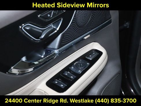 Certified 2023 Lincoln Corsair Standard w/ Equipment Group 101A image 17