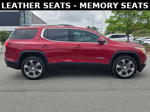 Used 2019 GMC Acadia SLT image 8