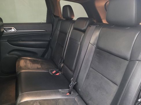 Used 2018 Jeep Grand Cherokee Altitude image 18