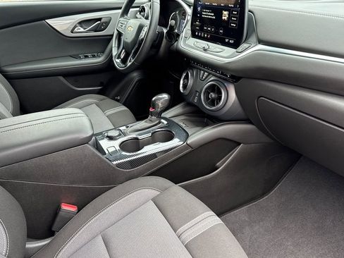 Certified 2025 Chevrolet Blazer LT w/ Redline Edition image 18