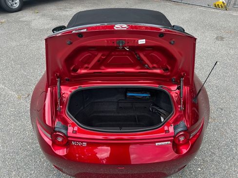 Used 2025 MAZDA MX-5 Miata Club RWD image 26