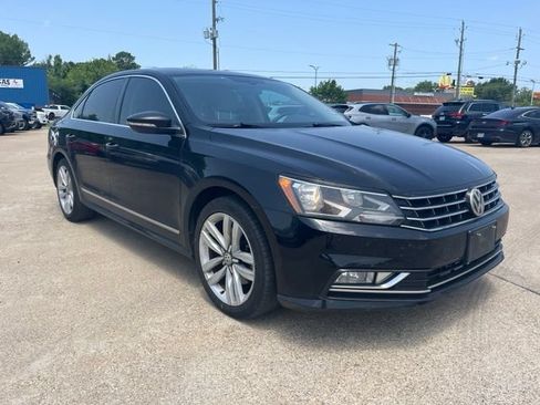 Used 2016 Volkswagen Passat 1.8T FWD image 1