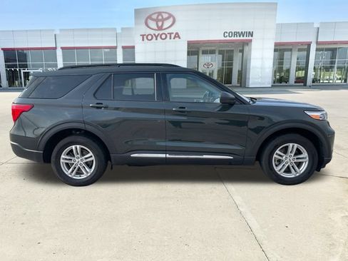 Used 2023 Ford Explorer XLT w/ Equipment Group 202A AWD/4WD image 6