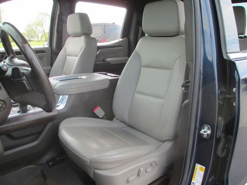 Used 2022 GMC Sierra 1500 SLT w/ SLT Premium Package image 22