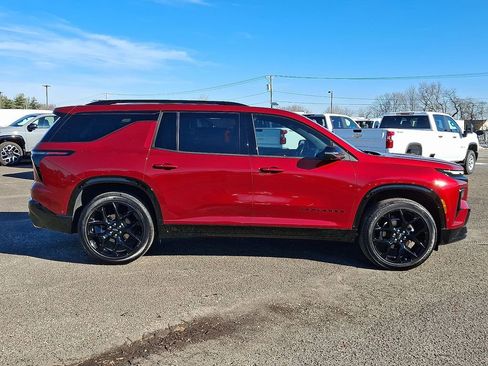 Used 2024 Chevrolet Traverse RS w/ LPO, Floor Liner Package image 13