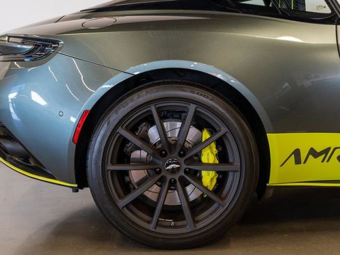 Used 2019 Aston Martin DB11 AMR image 34