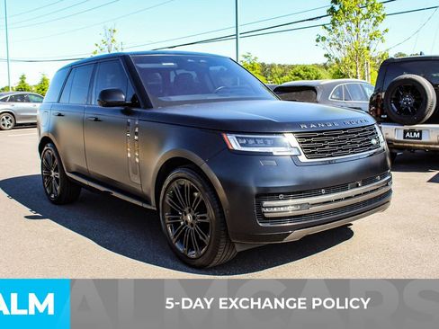 Used 2023 Land Rover Range Rover SE AWD/4WD image 4