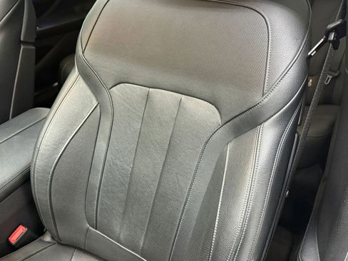 Used 2018 BMW 740e xDrive image 17