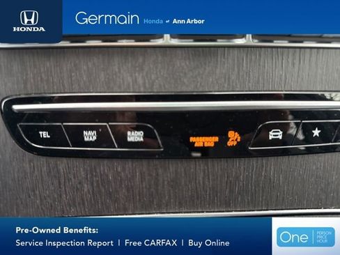 Used 2020 Mercedes-Benz GLC 300 4MATIC image 28