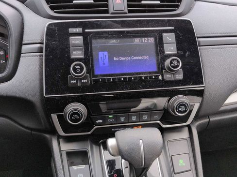 Used 2019 Honda CR-V LX image 18