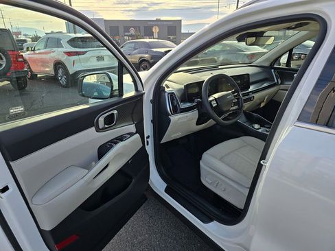 New 2026 Kia Sorento EX w/ EX Premium Package AWD/4WD image 20