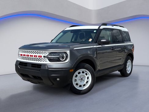 New 2025 Ford Bronco Sport Heritage w/ Convenience Package image 2