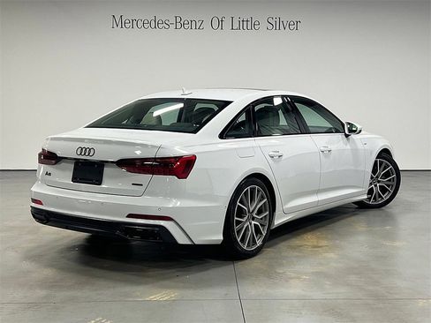Used 2022 Audi A6 Premium Plus image 6