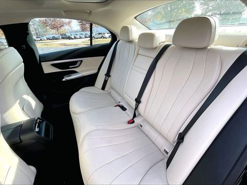 Certified 2025 Mercedes-Benz E 350 Sedan w/ Winter Package image 20