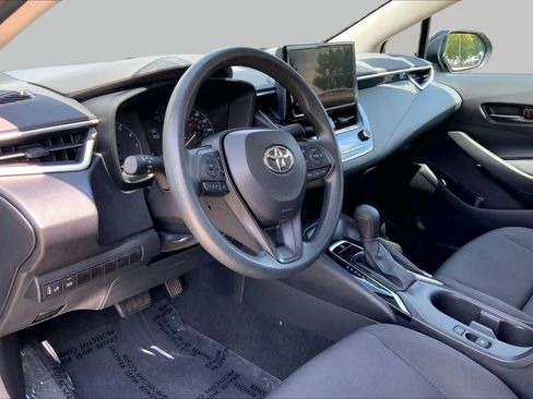 Used 2023 Toyota Corolla LE FWD image 17