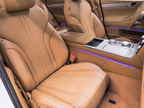 Certified 2025 Genesis G80 2.5T Advanced image 15