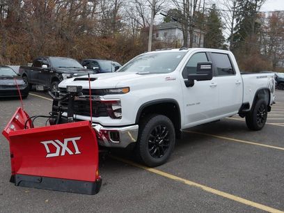 New 2025 Chevrolet Silverado 2500 LT