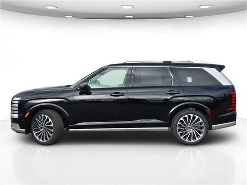 Used 2026 Hyundai Palisade Calligraphy AWD/4WD image 5