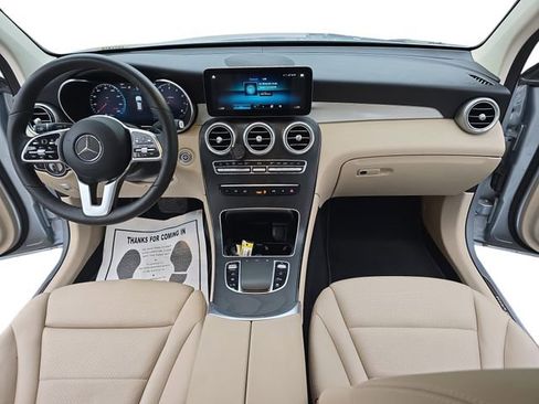 Used 2022 Mercedes-Benz GLC 300 4MATIC image 9