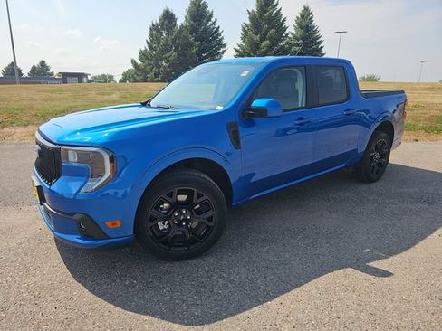 Used 2025 Ford Maverick Lobo AWD/4WD image 3