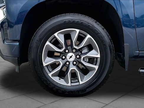 Used 2022 Chevrolet Silverado 1500 RST AWD/4WD image 11