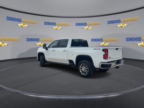 New 2026 Chevrolet Silverado 2500 LTZ w/ LTZ Plus Package AWD/4WD image 9