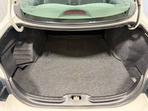 Used 1997 Ford Taurus SHO FWD image 36