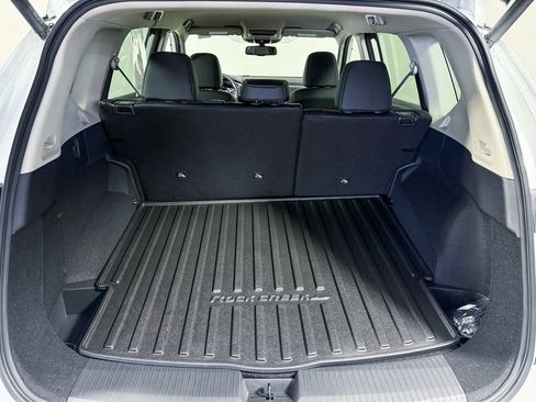 Certified 2026 Nissan Rogue SV AWD/4WD image 35