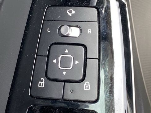 Used 2023 Kia EV6 GT-Line AWD/4WD image 19