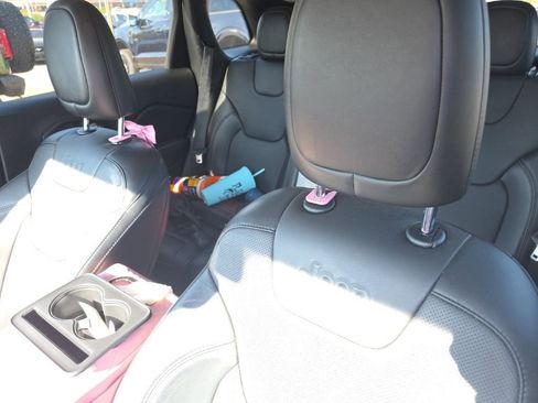 Used 2021 Jeep Cherokee Latitude Lux w/ Sun & Sound Group image 15