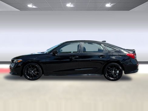Used 2024 Honda Civic Sport image 2