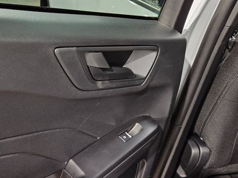 Used 2025 Ford Escape Active FWD image 34