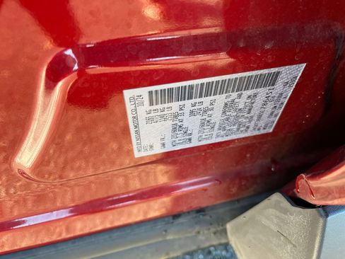 Used 2025 Nissan Rogue SV image 9