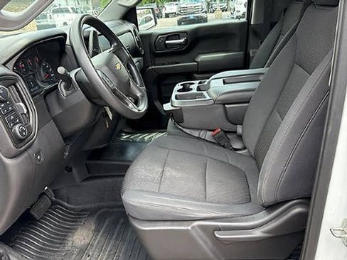 Used 2020 Chevrolet Silverado 1500 W/T w/ WT Value Package AWD/4WD image 9