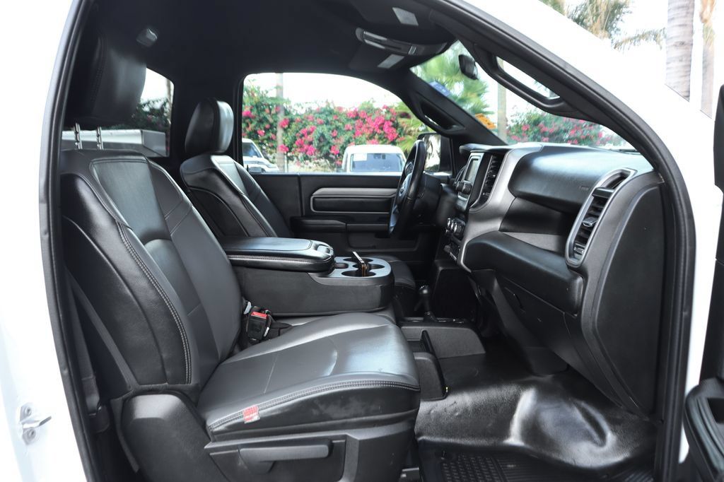 Used 2022 RAM 2500 Tradesman AWD/4WD image 33