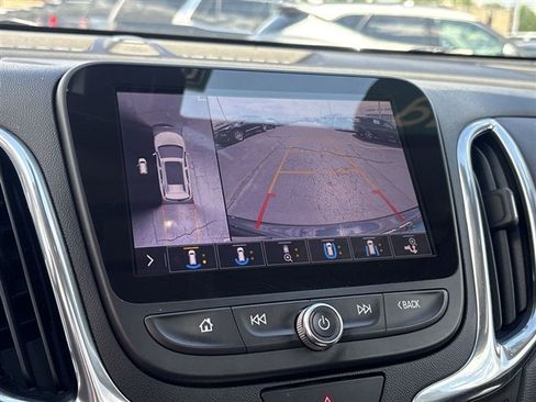 Used 2019 Chevrolet Equinox Premier FWD image 15