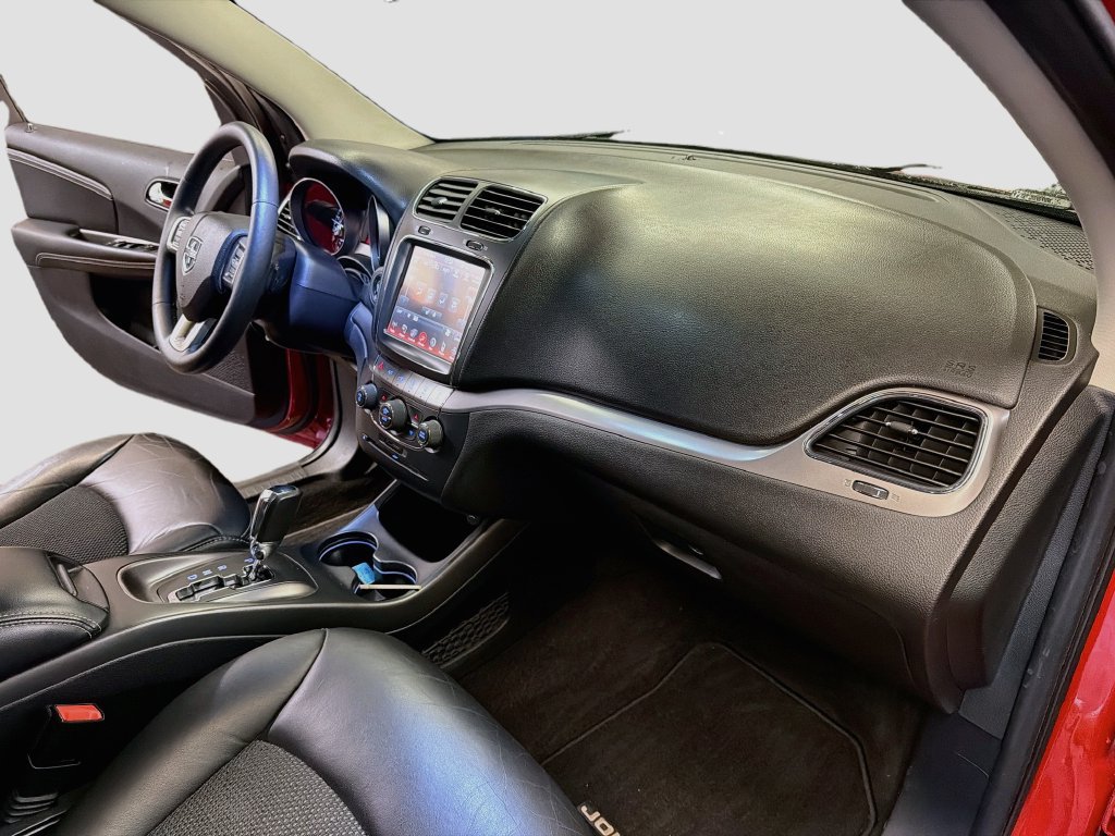 Used 2015 Dodge Journey Crossroad w/ Flexible Seating Group AWD/4WD image 31