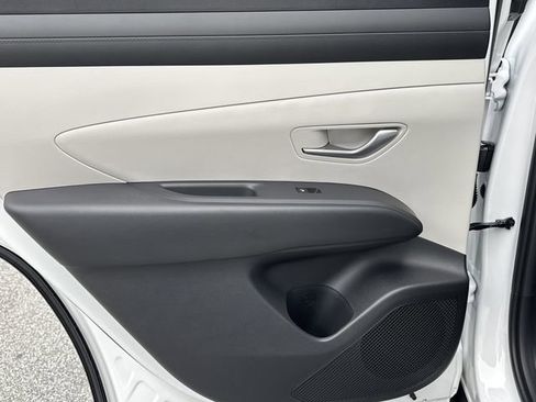 New 2026 Hyundai Tucson SEL image 22