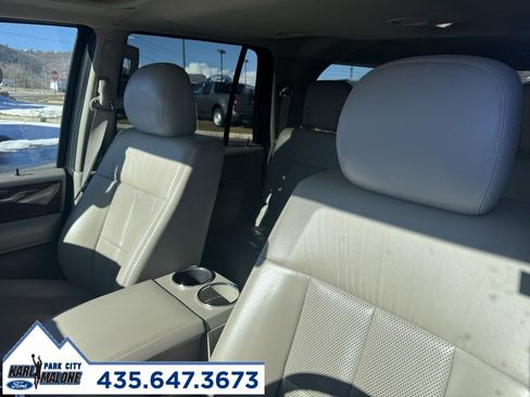 Used 2011 Lincoln Navigator L 4WD image 14
