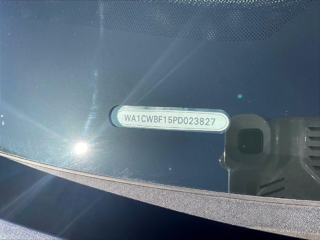 Used 2023 Audi SQ8 Prestige AWD/4WD image 19
