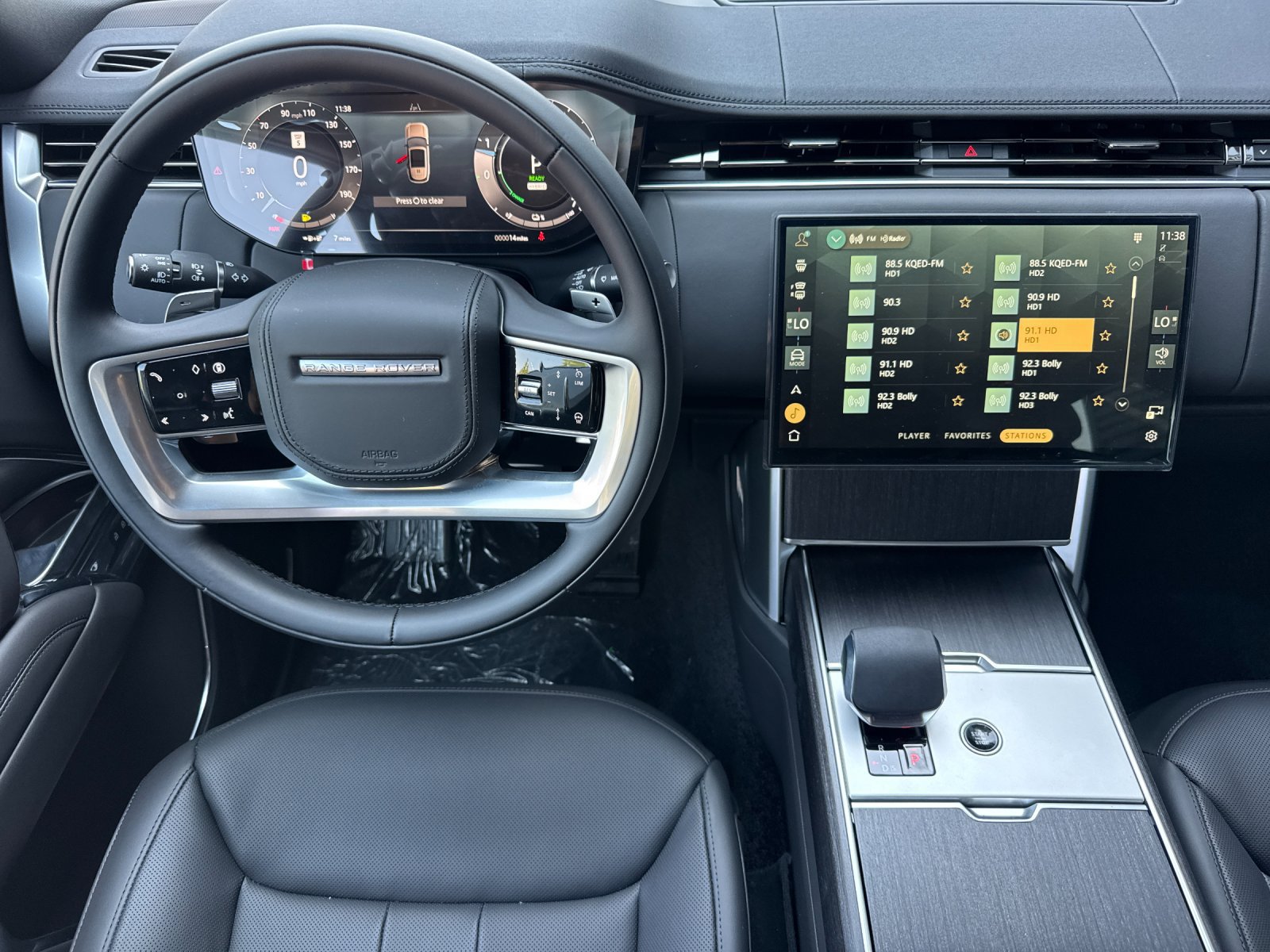 New 2026 Land Rover Range Rover SE AWD/4WD image 14