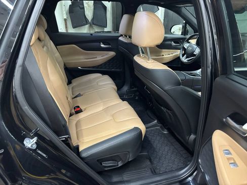 Used 2023 Hyundai Santa Fe Calligraphy AWD/4WD image 17