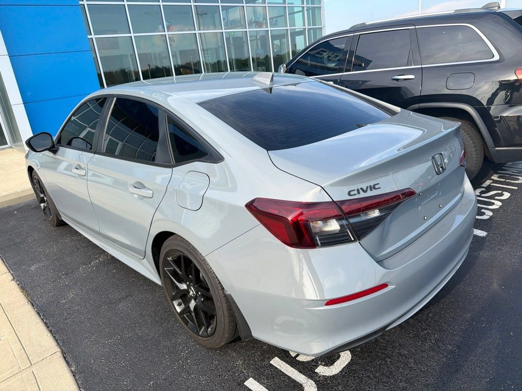 Used 2026 Honda Civic Sport image 2