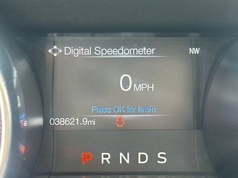 Used 2022 Ford Mustang Premium RWD image 8