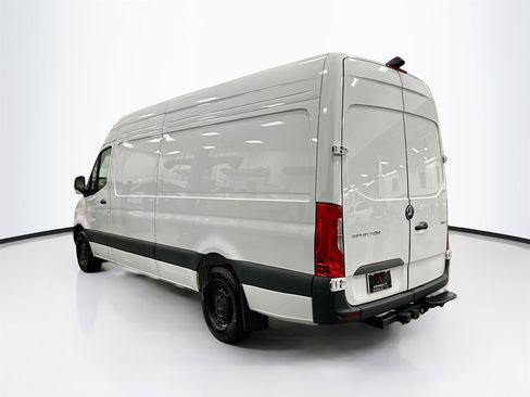 New 2025 Mercedes-Benz Sprinter 2500 image 5