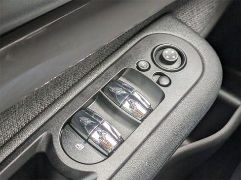 Used 2017 MINI Cooper Clubman S image 24