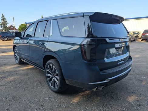 Used 2025 Chevrolet Tahoe High Country AWD/4WD image 14