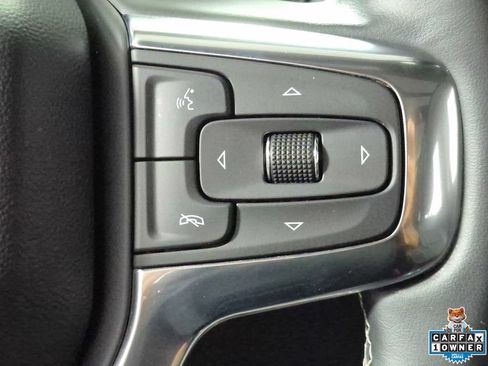 Used 2024 Chevrolet Blazer LT w/ Sound & Technology Package FWD image 13