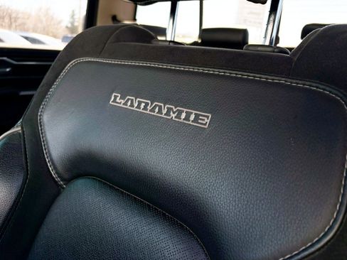 Used 2021 RAM 1500 Laramie image 14