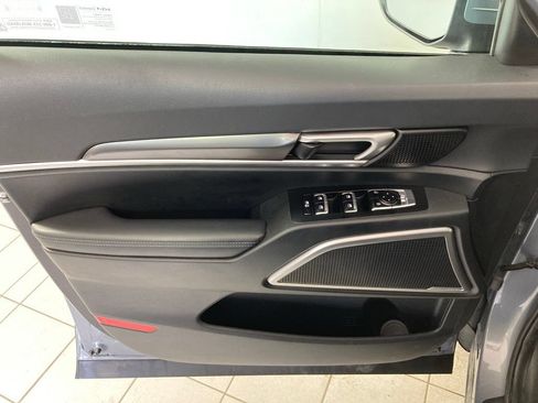 Used 2025 Kia Telluride S AWD/4WD image 14